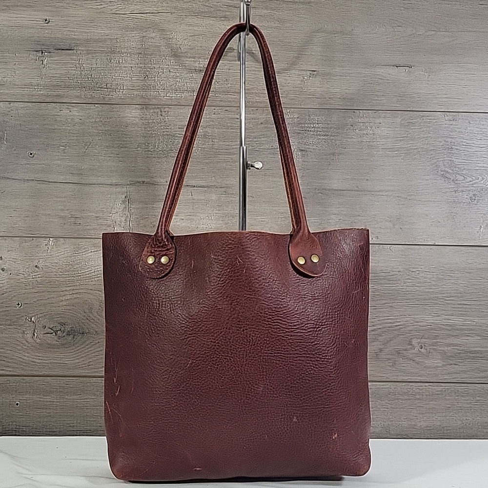 Women's Leather Tote Bag in Deep Burgundy